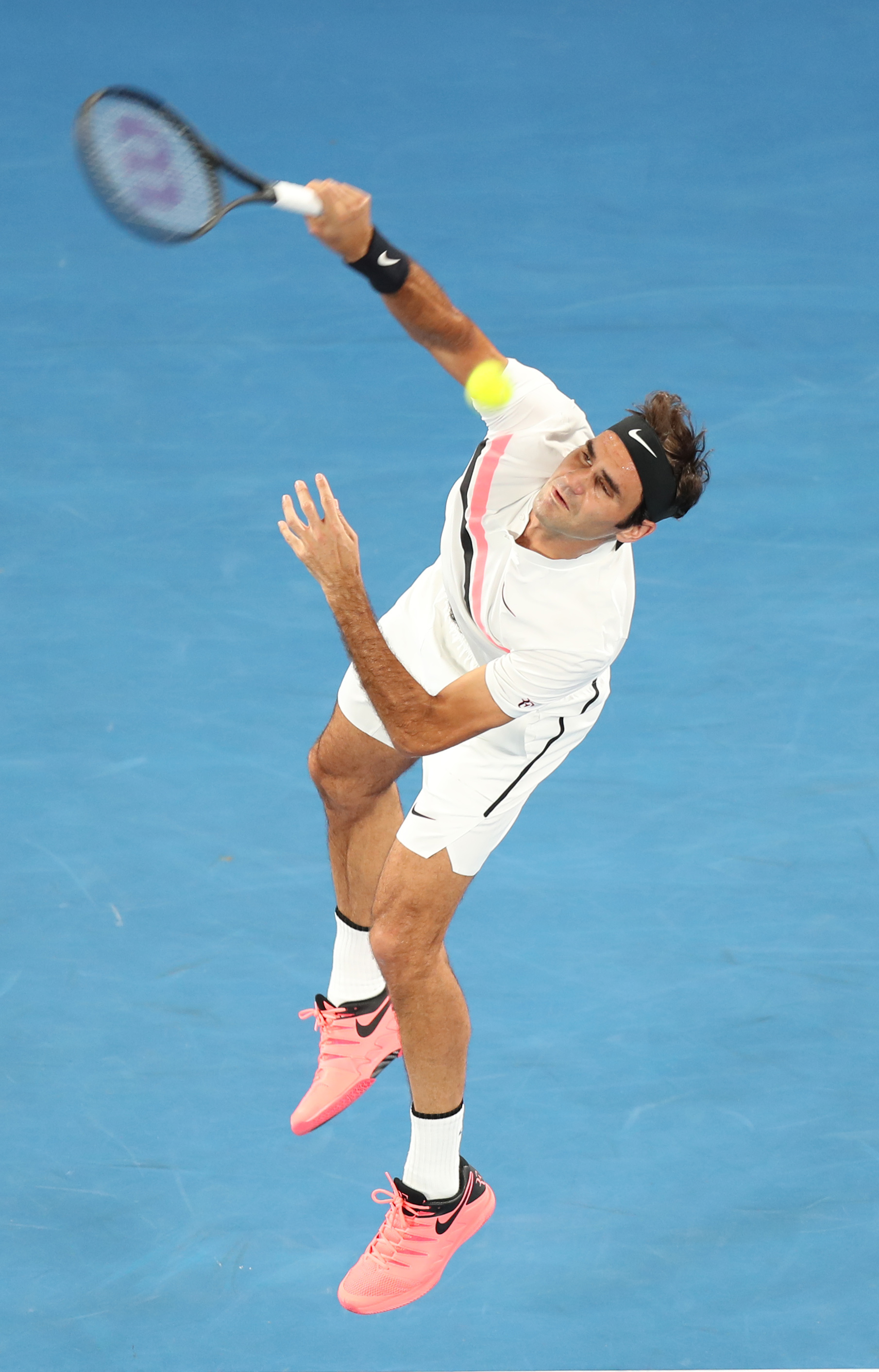 澳大利亚网球队强势西班牙网球队,费德勒统治全场 澳大利亚网球队强势西班牙网球队,费德勒统治全场