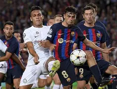 巴萨力克意大利，维尼修斯统治全场