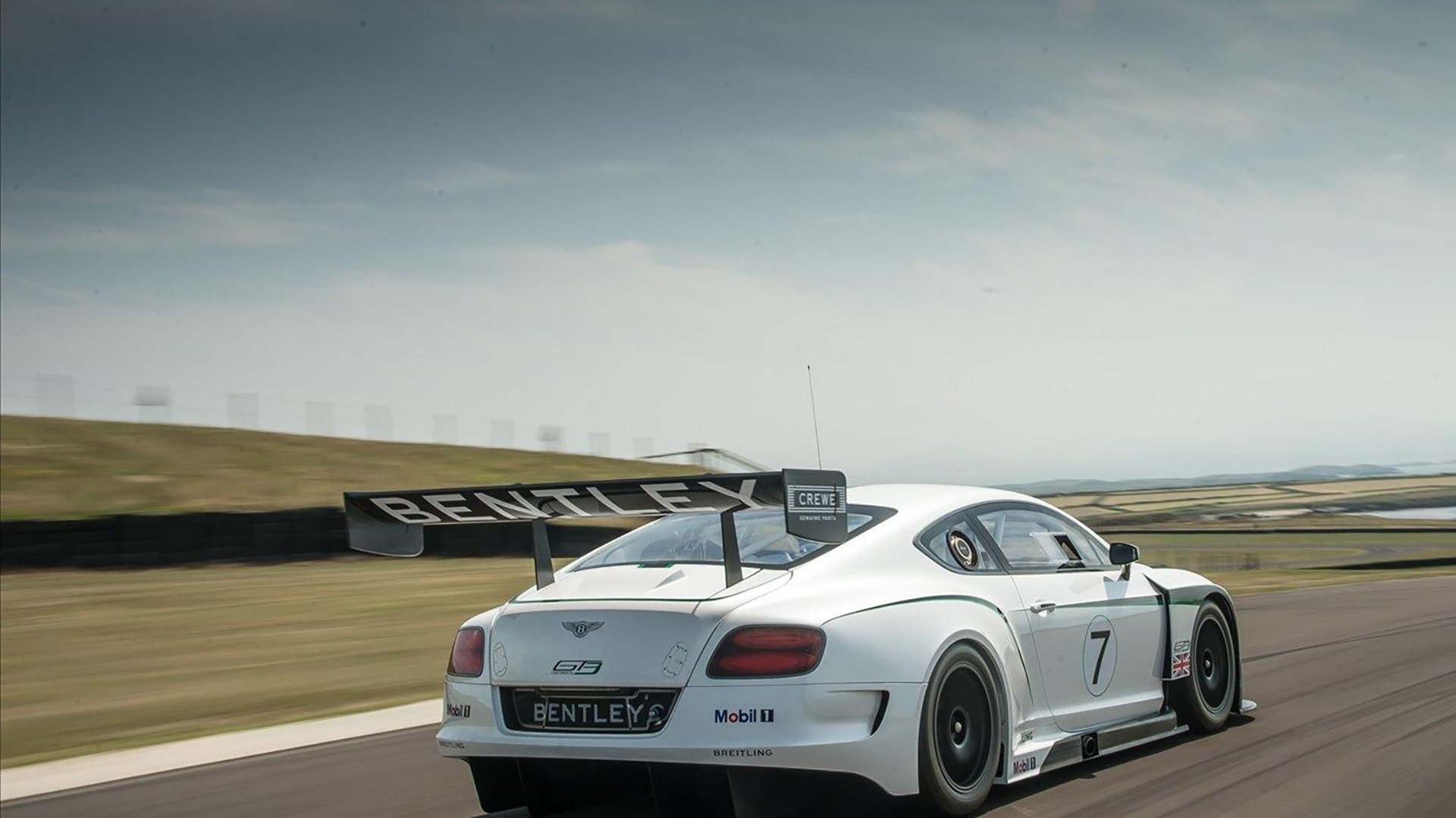 法国男篮横扫美国,奥利维耶惊艳全球!