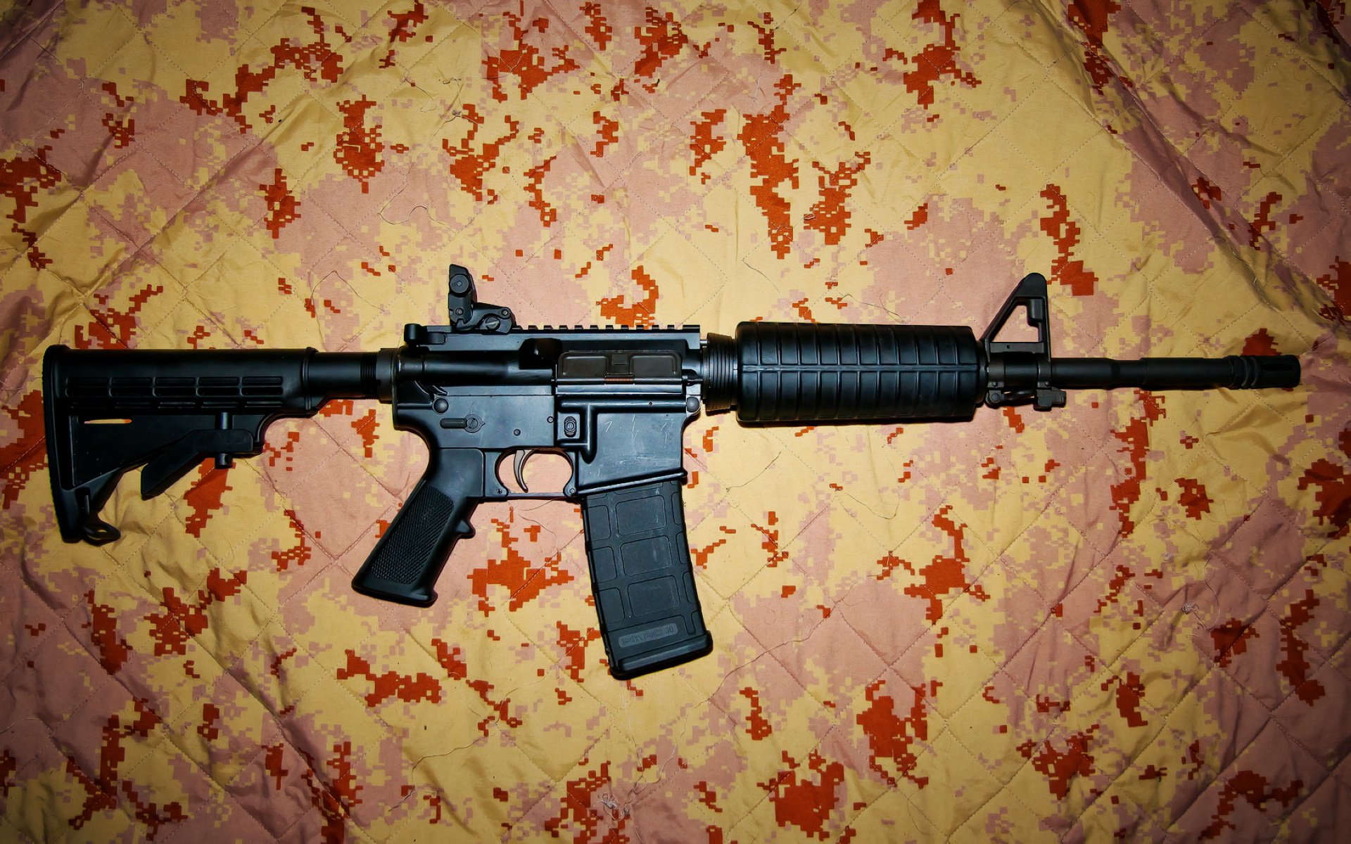 利拉德独揽71分，开拓者三节击溃太阳