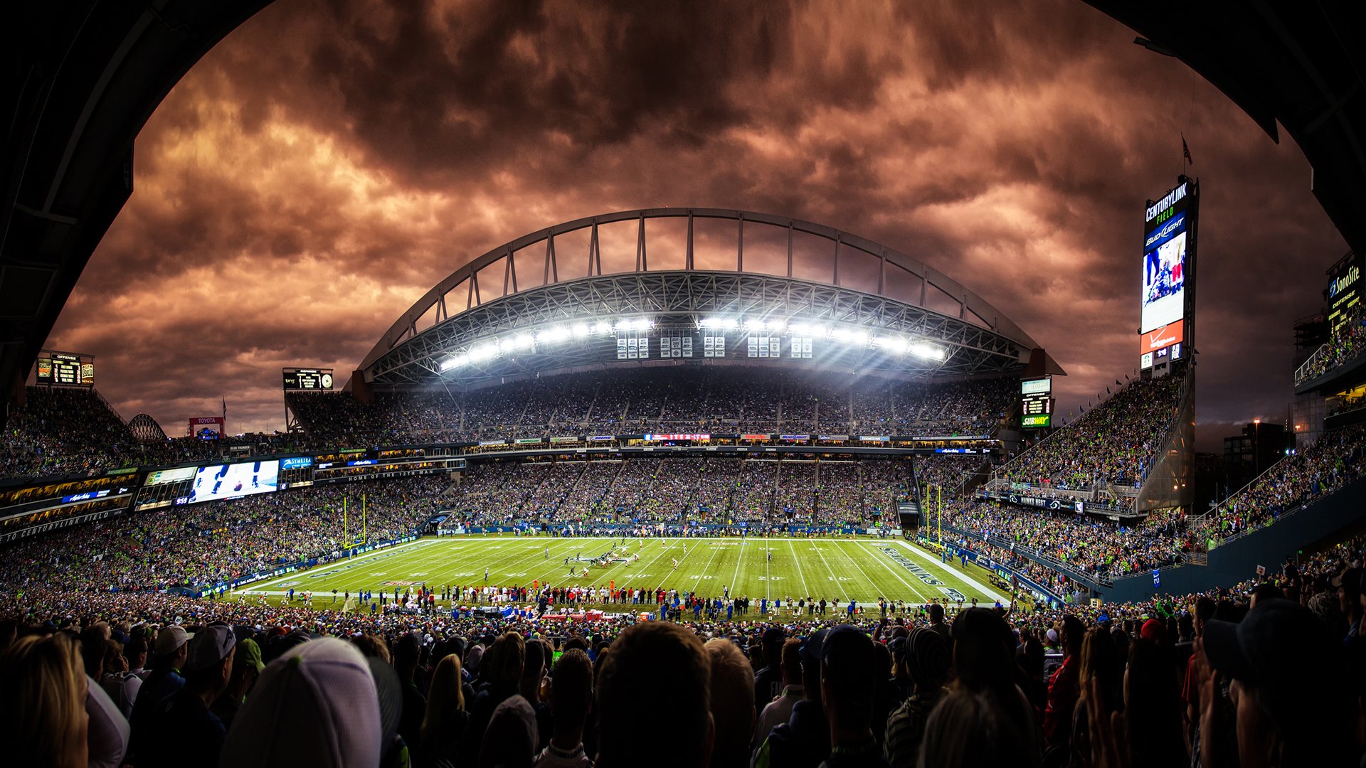 硝烟弥漫的H组之夜，美国绝地反击险胜斯洛伐克，苏亚雷斯用一记弧线定义传奇